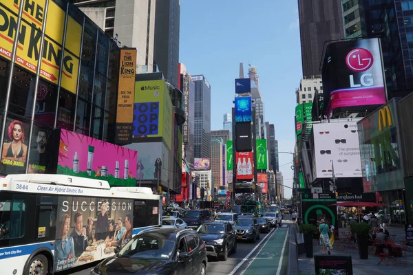 Προβολή Της Κυκλοφορίας Των Δρόμων Της Νέας Υόρκης — Φωτογραφία Αρχείου