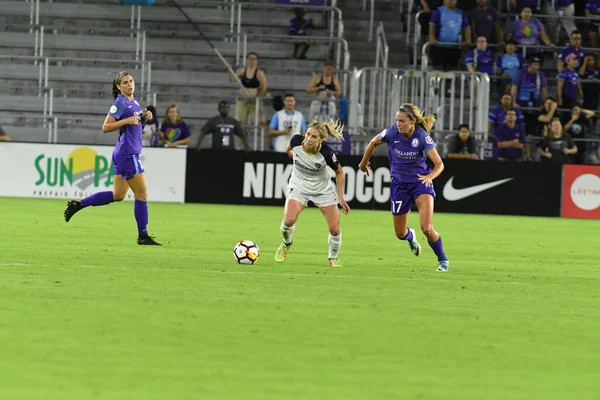 Orlando Pride, 23 Mayıs 2018 'de Orlando Florida' daki Exploria Stadyumu 'nda Kuzey Carolina Cesareti' ne ev sahipliği yapmaktadır..  