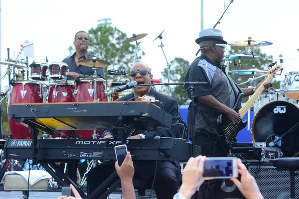 Stevie Wonder Esibisce Raduno Tenuto Dal Presidente Barack Obama Sostegno — Foto Stock