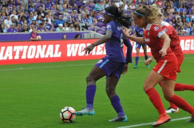 Orlando Pride 22 Nisan 2017 'de Orlando City Stadyumu' nda Washington Spirit 'e ev sahipliği yaptı..  