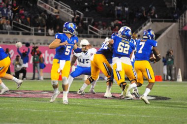 Georgia State, 19 Aralık 2015 tarihinde Orlando Florida 'daki Camp World Stadyumu' nda oynanan Cure Bowl maçında San Jose State ile karşılaşacak..