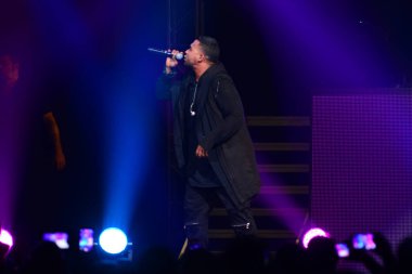 Baba Yankee ve Don Omar 7 Ağustos 2016 'da Orlando Florida' daki Amway Center 'da konser verdiler..  