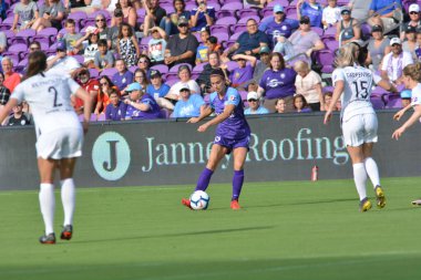 Orlando Pride 14 Nisan 2019 'da Orlando City Stadyumu' nda Portand Thorns 'a ev sahipliği yapıyor.