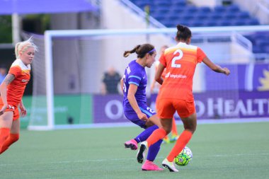 Orlando Pride sunucusu Houston Dash 23 Haziran 2016 'da Orlando Florida' daki Dünya Kampı Stadyumu 'nda..