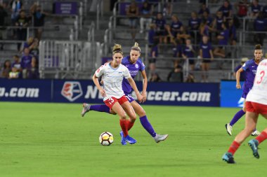 Orland Pride, 25 Ağustos 2018 'de Orlando Florida' daki Exploria Stadyumu 'nda Chicago Red Stars' a ev sahipliği yapıyor..  