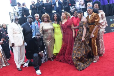 Kırmızı Halı Fotoğrafları 29 Mart 2019 Cumartesi günü Las Vegas 'taki Orleans Resort' ta düzenlenen 34. Yıldız Ödülleri sırasında çekildi.