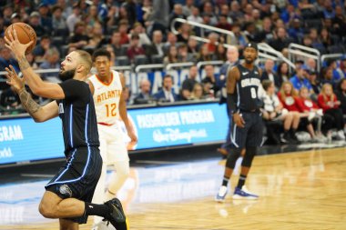 Orlando Magic 30 Aralık 2019 tarihinde Orlando, Florida 'daki Amway Center' da Atlanta Hawks 'a ev sahipliği yaptı.