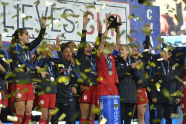 ABD, 7 Mart 2018 tarihinde Orlando City Stadyumu 'ndaki SheBelives Kupası' nda İngiltere ile karşı karşıya geldi..  