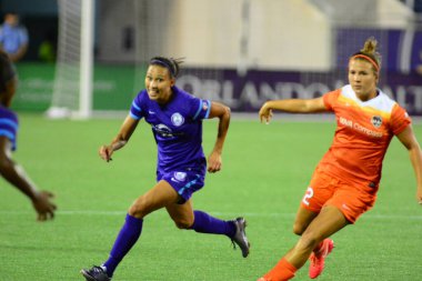 Orlando Pride sunucusu Houston Dash 23 Haziran 2016 'da Orlando Florida' daki Dünya Kampı Stadyumu 'nda..