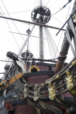 Eski korsan gemisinin manzarası