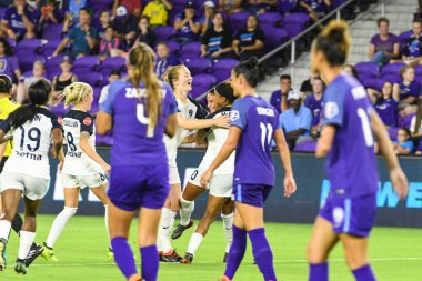 Orlando Pride, 23 Mayıs 2018 'de Orlando Florida' daki Exploria Stadyumu 'nda Kuzey Carolina Cesareti' ne ev sahipliği yapmaktadır..  
