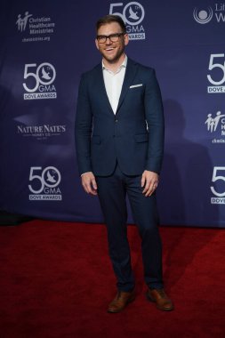 15 Ekim 2019 'da Nashville, Tennessee' deki Linbscome Üniversitesi 'nde verilen 50. GMA Dove Ödülleri sırasında kırmızı halı. 