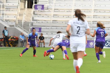 Orlando Pride 14 Nisan 2019 'da Orlando City Stadyumu' nda Portand Thorns 'a ev sahipliği yapıyor..