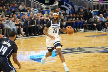 Orlando Magic 28 Şubat 2020 tarihinde Orlando Florida 'da Amway Center' da Minnesota Timberwolves 'a ev sahipliği yapar..  