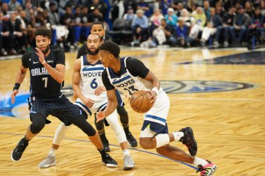 Orlando Magic 28 Şubat 2020 tarihinde Orlando Florida 'da Amway Center' da Minnesota Timberwolves 'a ev sahipliği yapar..  