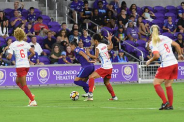 Orland Pride, 25 Ağustos 2018 'de Orlando Florida' daki Exploria Stadyumu 'nda Chicago Red Stars' a ev sahipliği yapıyor..
