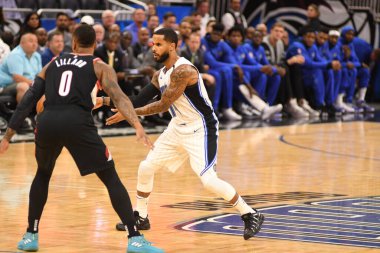 Orlando Magic 25 Ekim 2018 'de Orlando Florida' daki Amway Center 'da Portland Trail Blazers' ı sunar..  