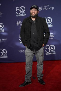 15 Ekim 2019 'da Nashville, Tennessee' deki Linbscome Üniversitesi 'nde verilen 50. GMA Dove Ödülleri sırasında kırmızı halı. 