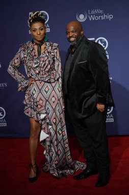 15 Ekim 2019 'da Nashville, Tennessee' deki Linbscome Üniversitesi 'nde verilen 50. GMA Dove Ödülleri sırasında kırmızı halı. 