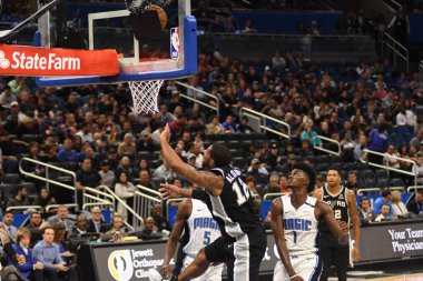 Orlando Magic, 19 Aralık 2018 tarihinde Orlando Florida 'daki Amway Center' da San Antonio Spurs 'a ev sahipliği yapmaktadır.. 
