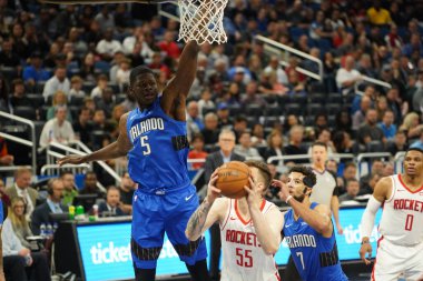 Orlando Magic, 13 Aralık 2019 Cuma günü Orlando, Florida 'daki Amway Center' da Houston Rockets 'a ev sahipliği yapıyor.