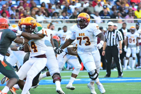 Florida Rattlers Zmierzą Się Bethune Cookman Wildcats Durig Florida Classics — Zdjęcie stockowe