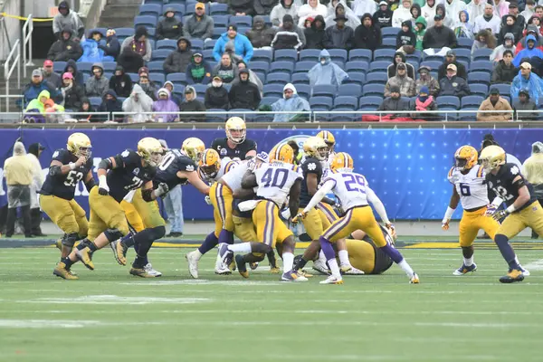 Notre Dame Face Lsu Κατά Διάρκεια Του Citrus Bowl Στο — Φωτογραφία Αρχείου