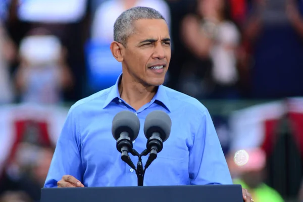 Presidente Barack Obama Habla Mitin Campaña Estadio Heritage Park Osceola — Foto de Stock