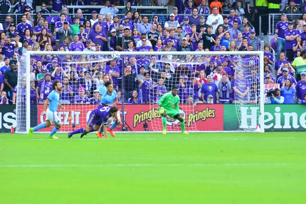 Orlando City, 5 Mart 2017 'de Orlando City Stadyumu' nda NYC FC 'ye ev sahipliği yaptı..