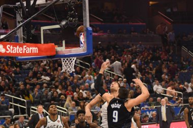 Orlando Magic, 19 Ocak 2019 Cumartesi günü Orlando Florida 'daki Amway Arena' da Milwaukee Doları 'na ev sahipliği yapıyor..