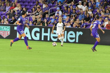 Orlando Pride, 23 Mayıs 2018 'de Orlando Florida' daki Exploria Stadyumu 'nda Kuzey Carolina Cesareti' ne ev sahipliği yapmaktadır..  