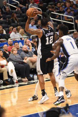 Orlando Magic, 19 Aralık 2018 tarihinde Orlando Florida 'daki Amway Center' da San Antonio Spurs 'a ev sahipliği yapmaktadır.. 