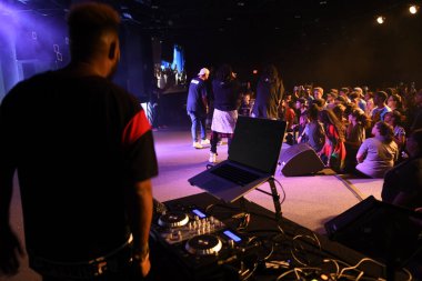 Crossover Kilisesi, 6 Ekim 2018 'de Tampa Florida' daki Crossover Kilisesi 'nde iki yıllık lezzet festivaline ev sahipliği yapıyor..  