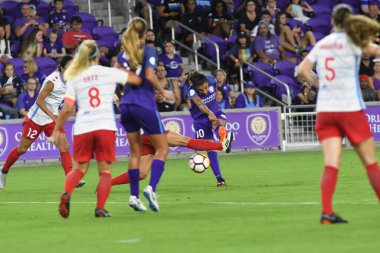 Orland Pride, 25 Ağustos 2018 'de Orlando Florida' daki Exploria Stadyumu 'nda Chicago Red Stars' a ev sahipliği yapıyor..
