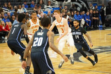 Orlando Magic 30 Aralık 2019 tarihinde Orlando, Florida 'daki Amway Center' da Atlanta Hawks 'a ev sahipliği yaptı.