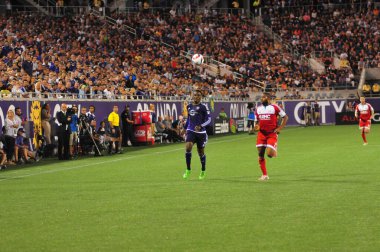 Orlando City SC, 8 Mayıs 2015 'te Florida' daki Kamp Dünyası Stadyumu 'nda Los Angeles Galaksisi' ne ev sahipliği yaptı.. 