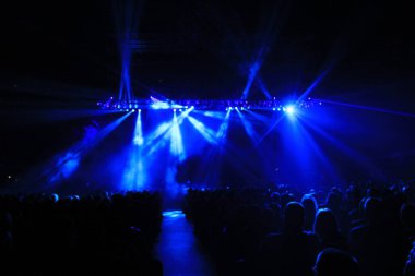 TransSibirya Orkestrası 14 Aralık 2014 'te Orlando Florida' daki Amway Center 'da konser verir..