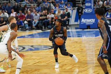 Orlando Magic, Orlando, Florida, ABD 'deki Amway Center' da Milwaukee Bucks 'a ev sahipliği yapıyor. 1 Kasım 2019.  