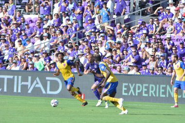 Orlando City 29 Nisan 2017 'de Orlando, Florida' daki Orlando City Stadyumu 'nda Colorado Rapids' e ev sahipliği yaptı.) 