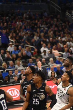 Orlando Magic, 19 Ocak 2019 Cumartesi günü Orlando Florida 'daki Amway Arena' da Milwaukee Doları 'na ev sahipliği yapıyor..