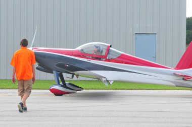 19 Eylül 2015 'te, Bebekler için Kahramanlar Sanford Florida' da bir bağış etkinliğine ev sahipliği yaptı..  