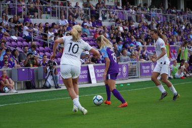 Orlando Pride 14 Nisan 2019 'da Orlando City Stadyumu' nda Portand Thorns 'a ev sahipliği yapıyor.
