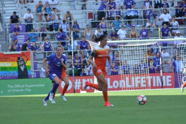 Orlando Pride, 24 Haziran 2017 tarihinde Orlando City Stadyumu 'nda Houston Dash' e ev sahipliği yaptı.. 