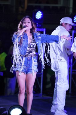 Şarkıcı Ally Brooke Maç Sonrası Konseri Pepsi tarafından 29 Şubat 2020 tarihinde Florida Exploria Stadyumu 'nda sunulmuştur..  
