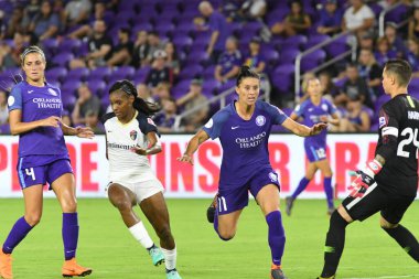 Orlando Pride, 23 Mayıs 2018 'de Orlando Florida' daki Exploria Stadyumu 'nda Kuzey Carolina Cesareti' ne ev sahipliği yapmaktadır..  