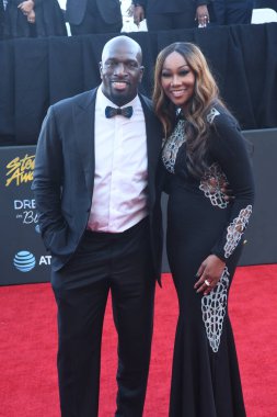 Kırmızı Halı Fotoğrafları 29 Mart 2019 Cumartesi günü Las Vegas 'taki Orleans Resort' ta düzenlenen 34. Yıldız Ödülleri sırasında çekildi.