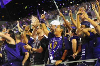 Orlando City SC, 3 Ekim 2015 'te Dünya Kampı Stadyumu' nda Montreal Çarpması 'na ev sahipliği yaptı..