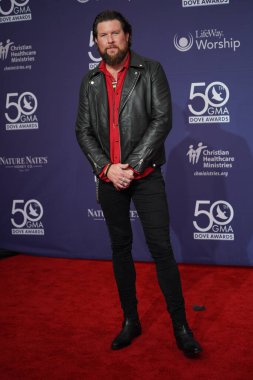 15 Ekim 2019 'da Nashville, Tennessee' deki Linbscome Üniversitesi 'nde verilen 50. GMA Dove Ödülleri sırasında kırmızı halı. 