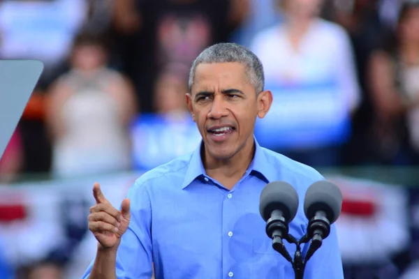 Président Barack Obama Prend Parole Lors Rassemblement Campagne Stade Osceola — Photo