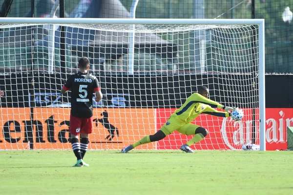 United Goalkeeper Hamid Bill Bloqueia Bola Durante Mls Back Tournament — Fotografia de Stock